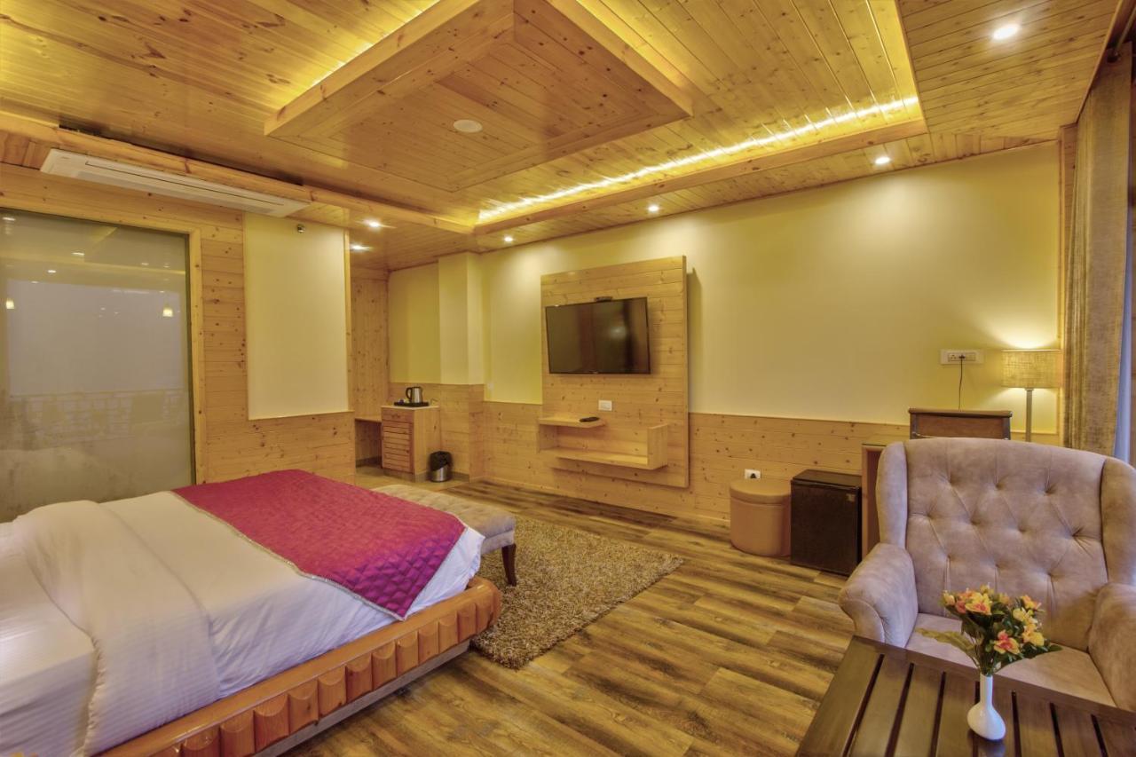 The Holiday Villa Resorts & Spa Manāli Esterno foto