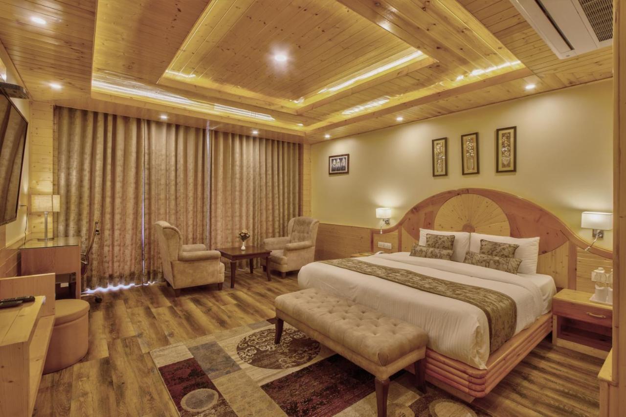 The Holiday Villa Resorts & Spa Manāli Esterno foto